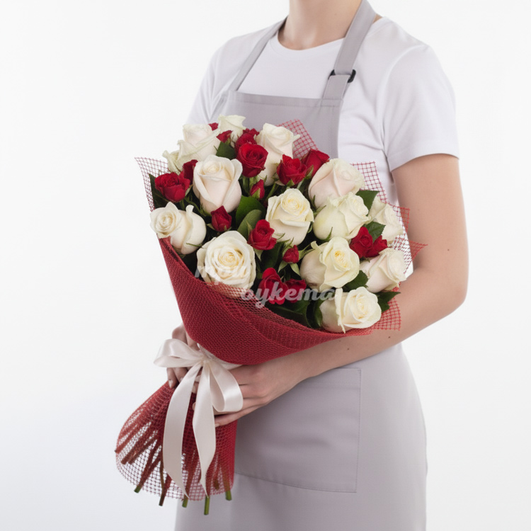 Красные кустовые розы